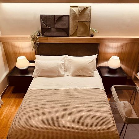 2 Bedroom Apt - Live Like A Local In Kolonaki Athene Buitenkant foto