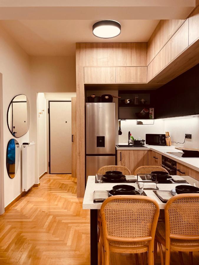 2 Bedroom Apt - Live Like A Local In Kolonaki Athene Buitenkant foto
